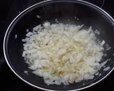 Foto del paso 3 de la receta Macarrones con salchichas caseras al romero