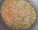 Foto del paso 1 de la receta: Fiambre de pollo con ensalada de legumbres al toque de pesto