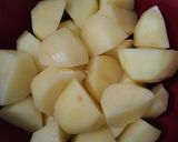 Foto langkah ke 1 dari resep Perkedel kentang anti hancur.