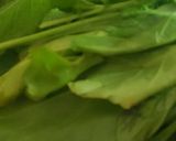 A picture of step 1 of Sarson ka Saag.