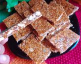 A picture of step 3 of Peanut & sesame Brittle.