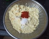 A picture of step 4 of Paneer Stuffed Besan Chilla.