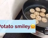 A picture of step 4 of Potato Smiley🤗.