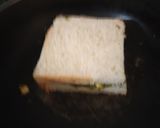 A picture of step 2 of Chilli Cheese Sandwitch.