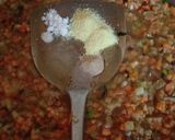 Foto langkah ke 4 dari resep Rogout Wortel Kentang Sosis (Untuk Isian Risoles / Roti Goreng / Pastel).