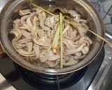 Foto langkah ke 1 dari resep Pepes tahu usus kemangi.