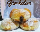 Foto langkah ke 6 dari resep 65. Bomboloni by Luvita Ho.