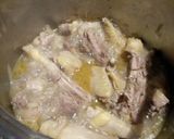 Egyszerű tyúk paprikás galuskával recept fázis 2 fotója