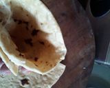 A picture of step 4 of Roti Samosa.