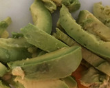 Foto del paso 2 de la receta: Ensalada de espinaca, mango y aguacate
