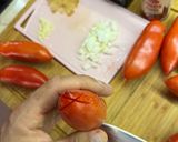 Jani féle paradicsomszósz (pizzához vagy tésztához) recept fázis 2 fotója