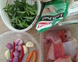 Foto langkah ke 1 dari resep Sop Ikan Nila.