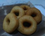 Foto langkah ke 7 dari resep Donat Empuk Mudah buatnya.