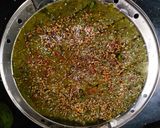 A picture of step 4 of Hariyali dhokla.