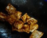 Foto langkah ke 3 dari resep 9. Tahu tumis kecap.