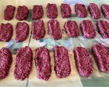Foto del paso 3 de la receta: Bocaditos de yogurt, frutos rojos y coco