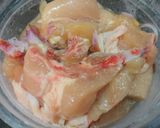 Hình bước làm 1 của món Canh gà hầm bí xanh
