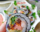 Hình bước làm 3 của món Cơm cuộn rong biển