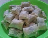Foto langkah ke 2 dari resep Piscok Mini Dobel Coklat.