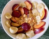 A picture of step 2 of Muesli with Plums and Banana.