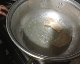 Foto del paso 2 de la receta: Chuletas de cerdo en salsa de chile chipotle