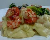 A picture of step 9 of Shrimp W/creamy spaghetti.