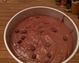 A picture of step 3 of Sea salt chocolate brownies with chocolate chips.