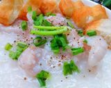 Hình bước làm 2 của món Cháo chân gà rút xương