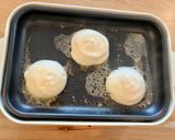 A picture of step 7 of Fluffy Rice Flour Soufflé Pancakes.