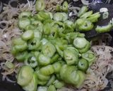 करेला भुजिया (Karela bhujiya recipe in Hindi) रेसिपी चरण 4 फोटो