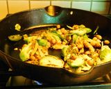 பச்சை பட்டாணி சேமியா உப்புமா ரெசிபி ஸ்டேப் 3 புகைப்படம்