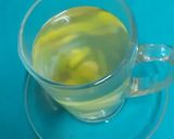 A picture of step 2 of Lemongrass Galangal Honey Green Tea (great drink for cold & flu).