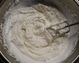 Foto del paso 3 de la receta: Trifle de frutilla en copas