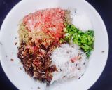 Hình bước làm 1 của món Bún chả giò