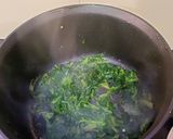 A picture of step 5 of Kashmiri Palak Paneer.