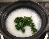 Hình bước làm 2 của món Cháo cá basa rau cải bí đỏ hạt sen cho bé (ăn dặm)