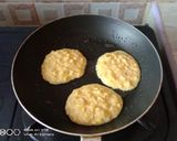 Foto langkah ke 3 dari resep Perkedel Jagung (Dadar Jagung) ala DietQu.