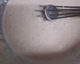 A picture of step 3 of Banana pancake.