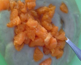 Foto del paso 3 de la receta: Crema de plátano con mandarina y piña