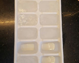 A picture of step 3 of Mango n Banana Shake.