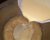 Foto del paso 3 de la receta: Medialunas de nata sin manteca