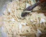 صورة لخطوة 4 من وصفة سباغيتي بالصلصة البيضاء 🍝 أكلة سريعة ولذيذة 🍗😋
