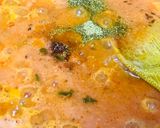A picture of step 3 of Crispy fried potatoes with tomatoes gravy.