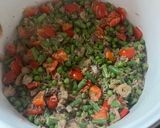 A picture of step 2 of Vegan paella.