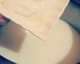 A picture of step 4 of Kashmiri Chai.