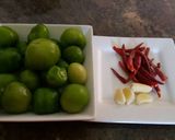 Foto del paso 3 de la receta: Pollo en salsa de tomatillo