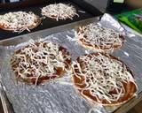 Flatbread/Pita BBQ Chicken Pizza recipe step 6 photo