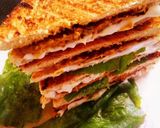 A picture of step 1 of Chicken sandwiches.