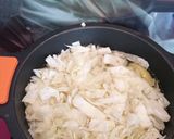 Foto del paso 1 de la receta: Timbal de puré de patatas repollo y salchichas (col)