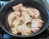 Laskagombás nyúl kapros túrógombóccal recept fázis 2 fotója